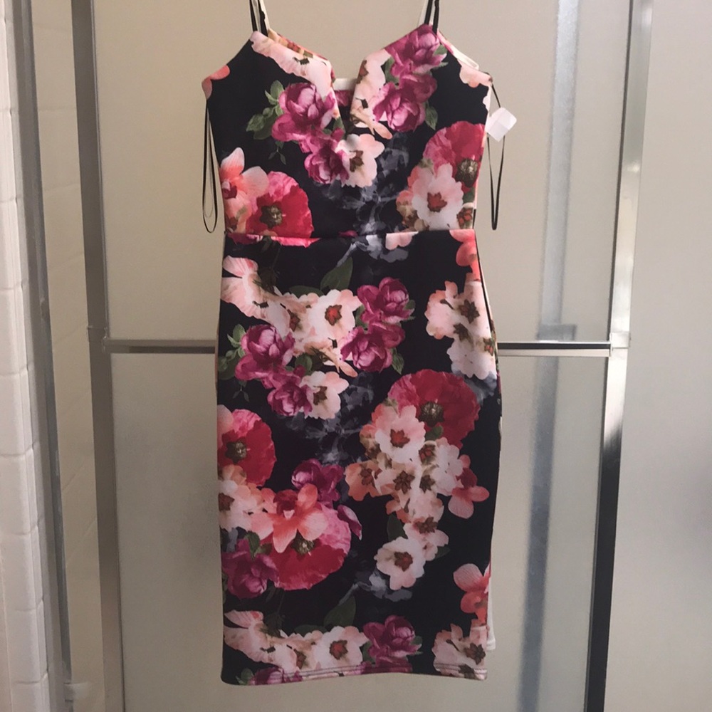 2 body con Evita dresses